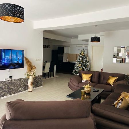Gold Luxury Apartment Kumanovo Exterior photo