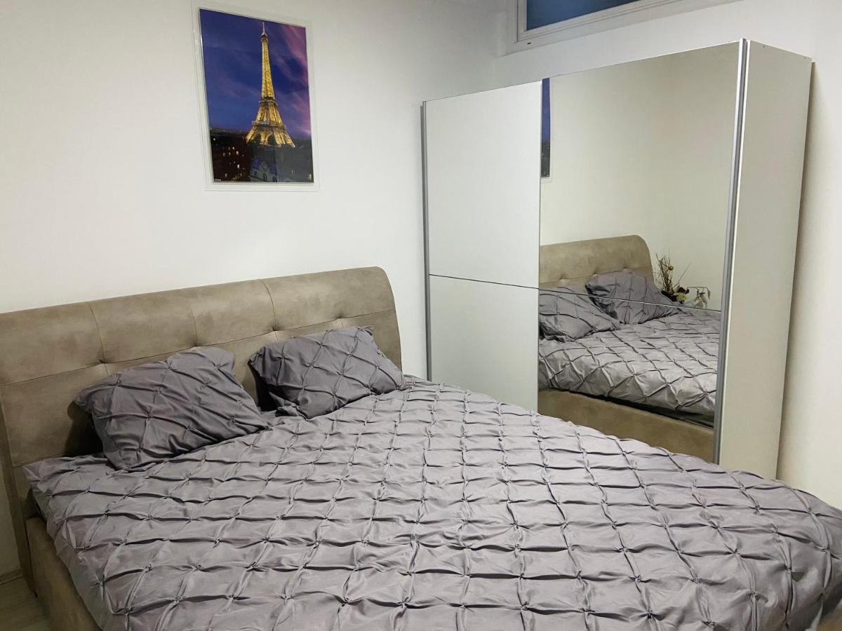 Gold Luxury Apartment Kumanovo Exterior photo